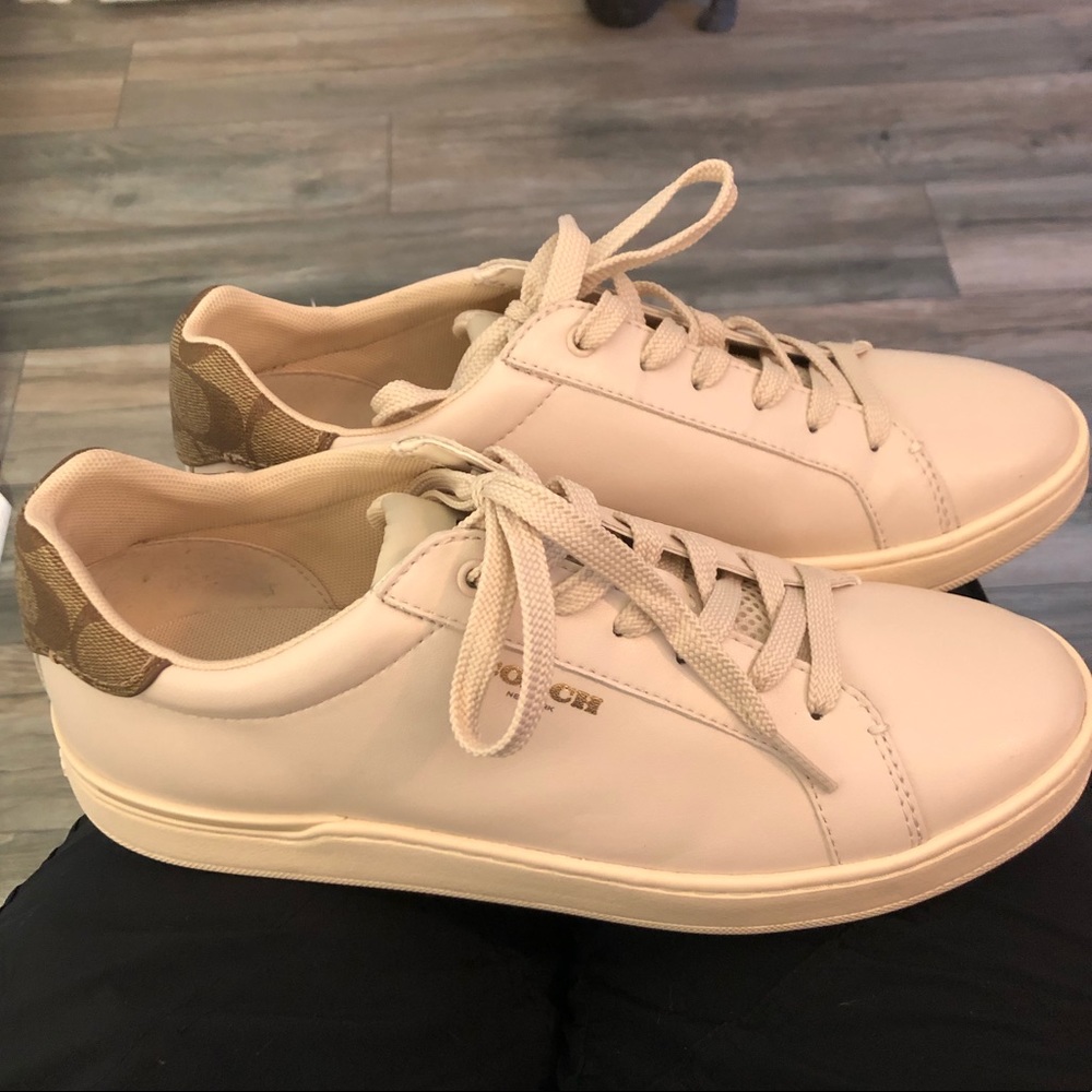 Coach Tennis Shoes sz 9.5